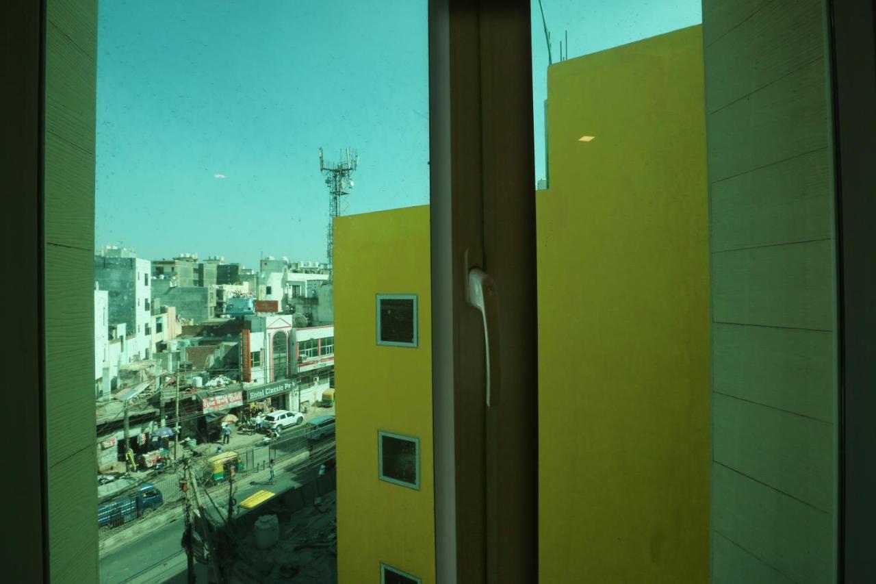 Hotel Sky Wood At Airport New Delhi Luaran gambar